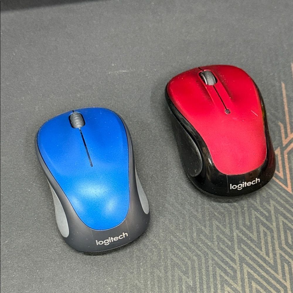 Logitech Dual Wireless Mouse Set - Blue and Red